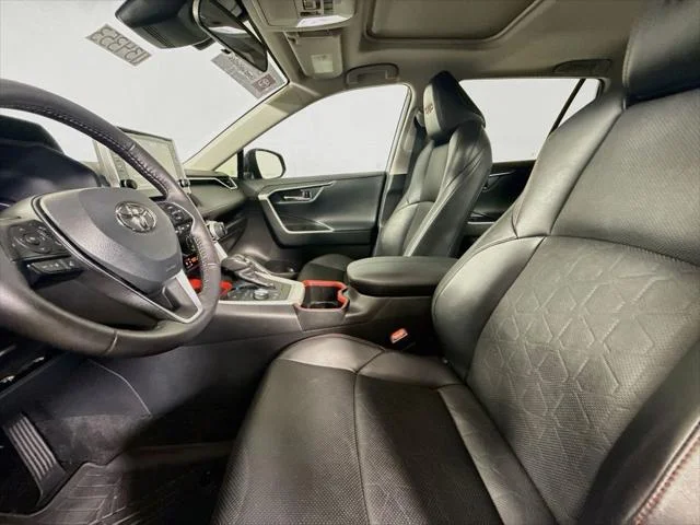 Certified Used 2022 CAVALRY BLUE Toyota  image 21
