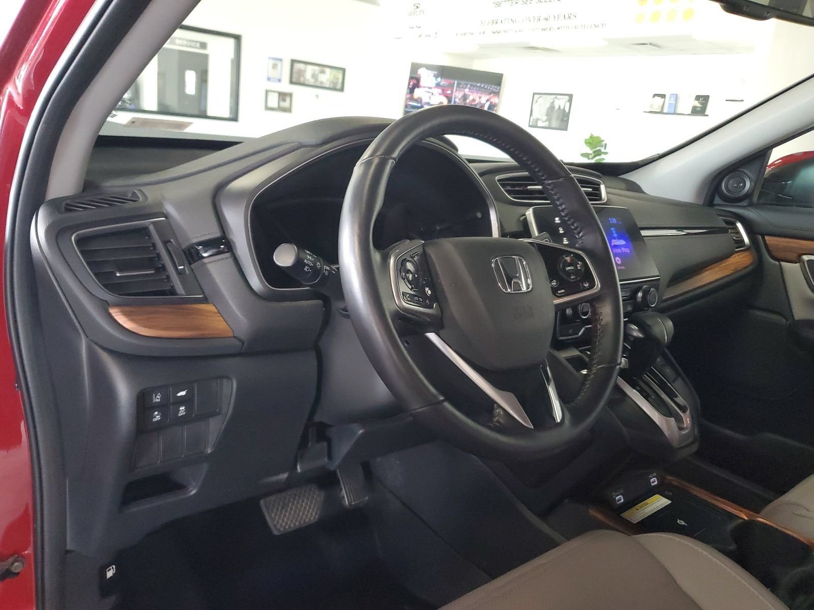 Used 2022 Red Honda Touring image 18