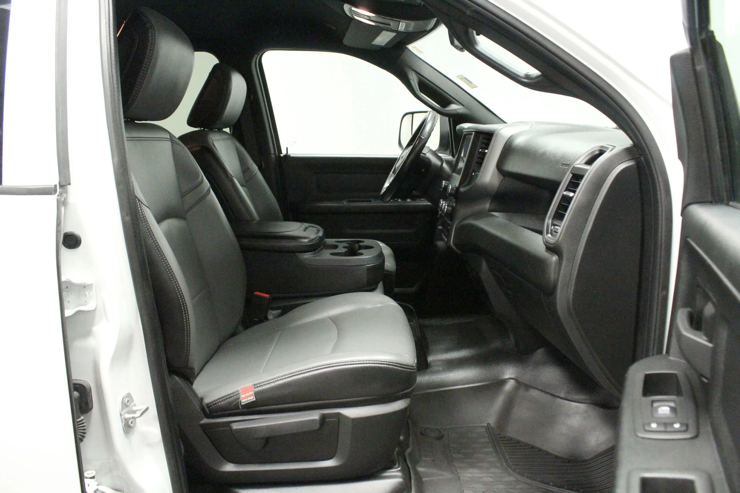 Used 2022 Bright White Clearcoat Ram Tradesman image 15