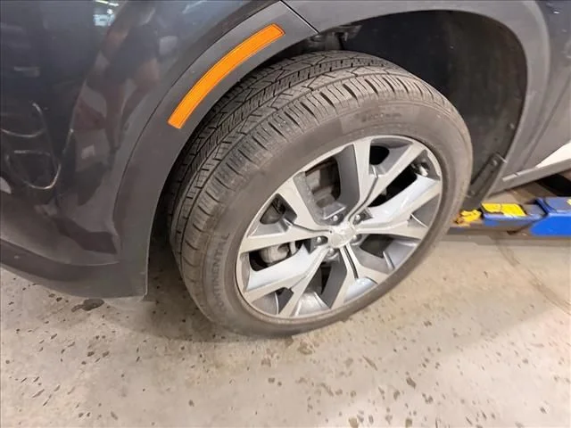 Used 2020 Gray Hyundai SEL image 4
