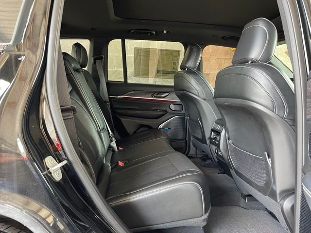 Used 2022 Black Jeep Overland image 24