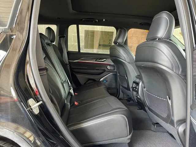 Used 2022 Black Jeep Overland image 24
