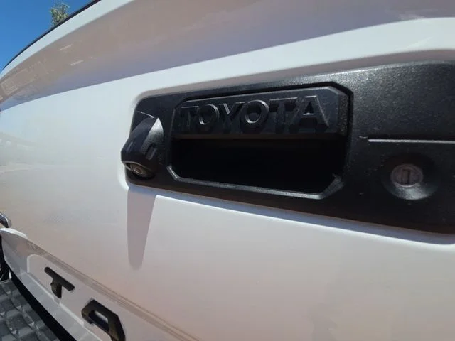 Used 2019 White Toyota SR5 image 28