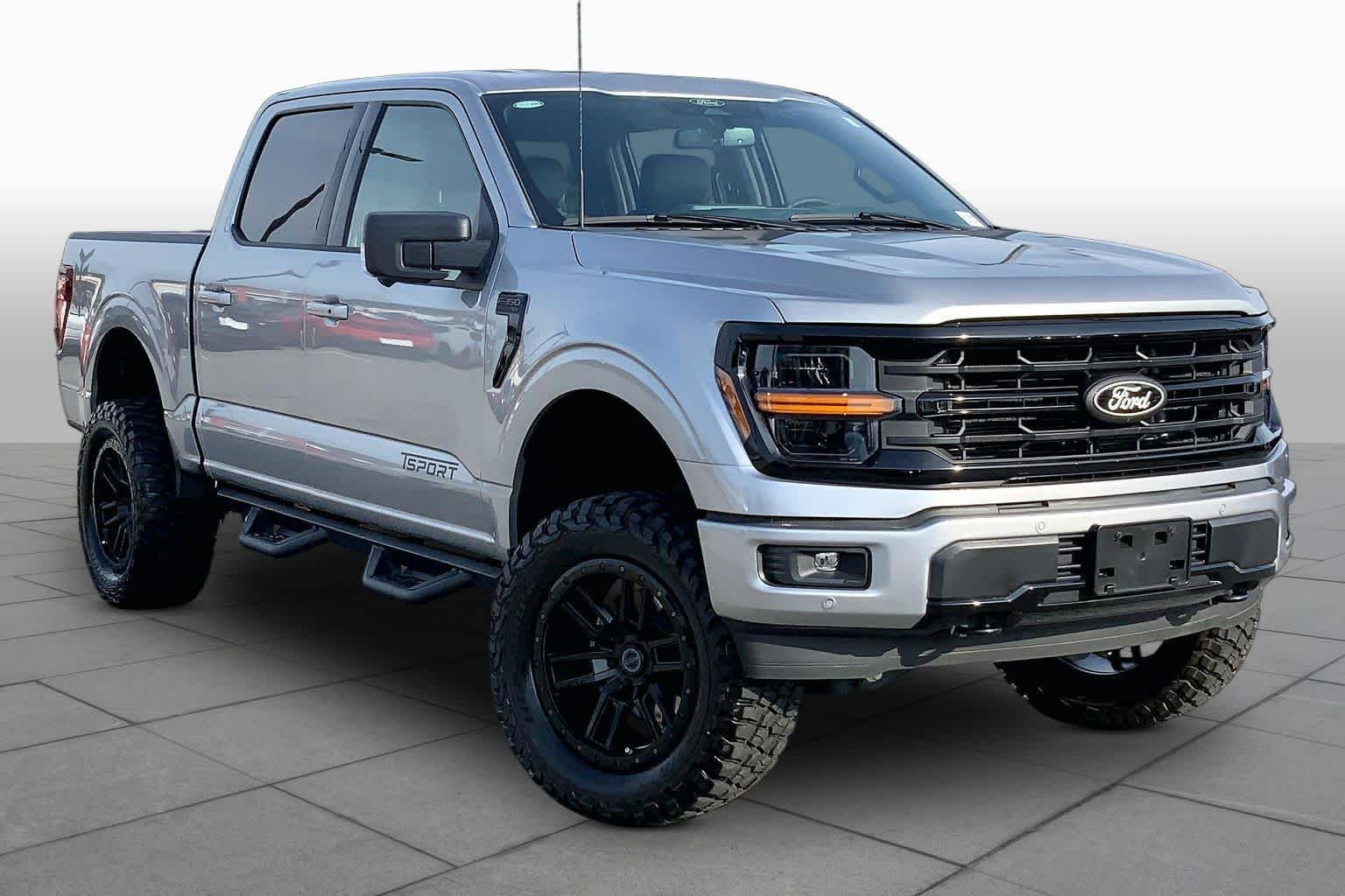 Certified Used 2024 Iconic Silver Metallic Ford XLT image 3