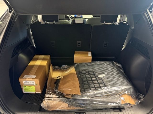 New 2026 Agate Black Metallic Ford Active® image 30