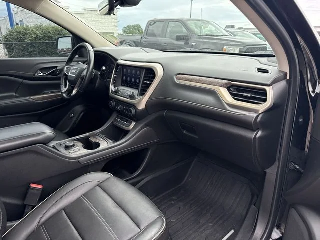 Used 2020 Ebony Twilight Metallic GMC AWD 4dr Denali image 34