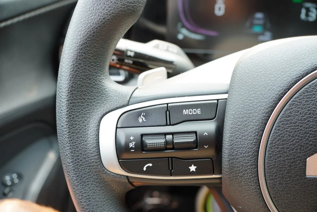 Certified Used 2023 Fusion Black Kia LX image 29