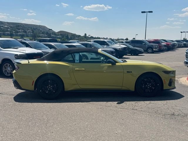 2025 Ford Mustang GT Premium Convertible - Photo 38