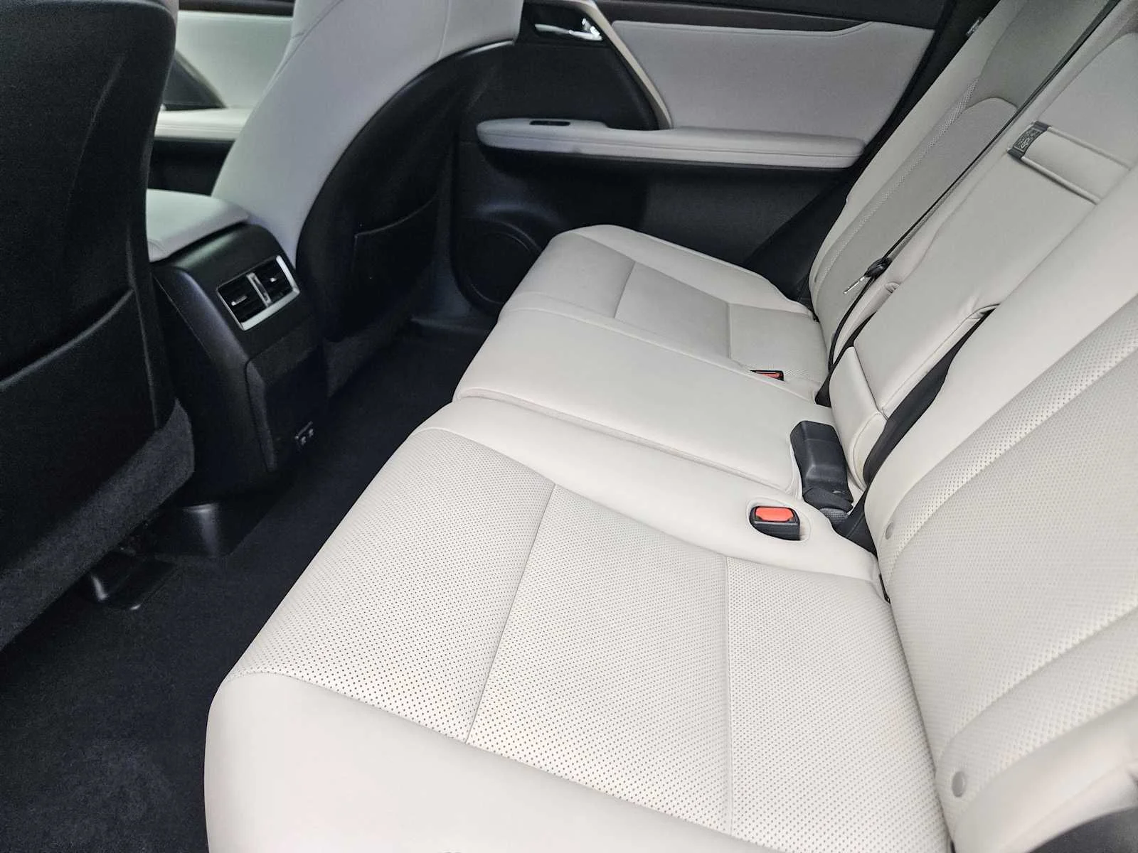 Certified Used 2022 NORI GREEN PEARL Lexus  image 22