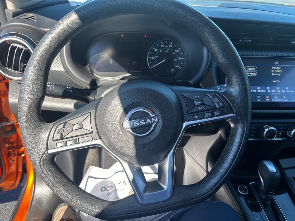 Used 2023 Orange Nissan SV image 17
