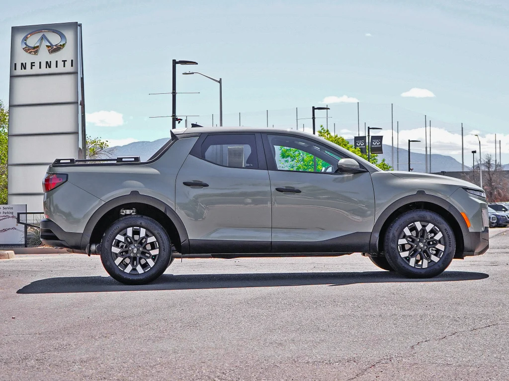 Used 2026 Sage Gray Hyundai SE image 12