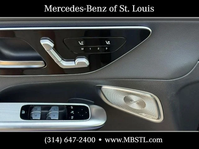 New 2026 MANUFAKTUR Alpine Grey Mercedes-Benz GLC 300 image 13