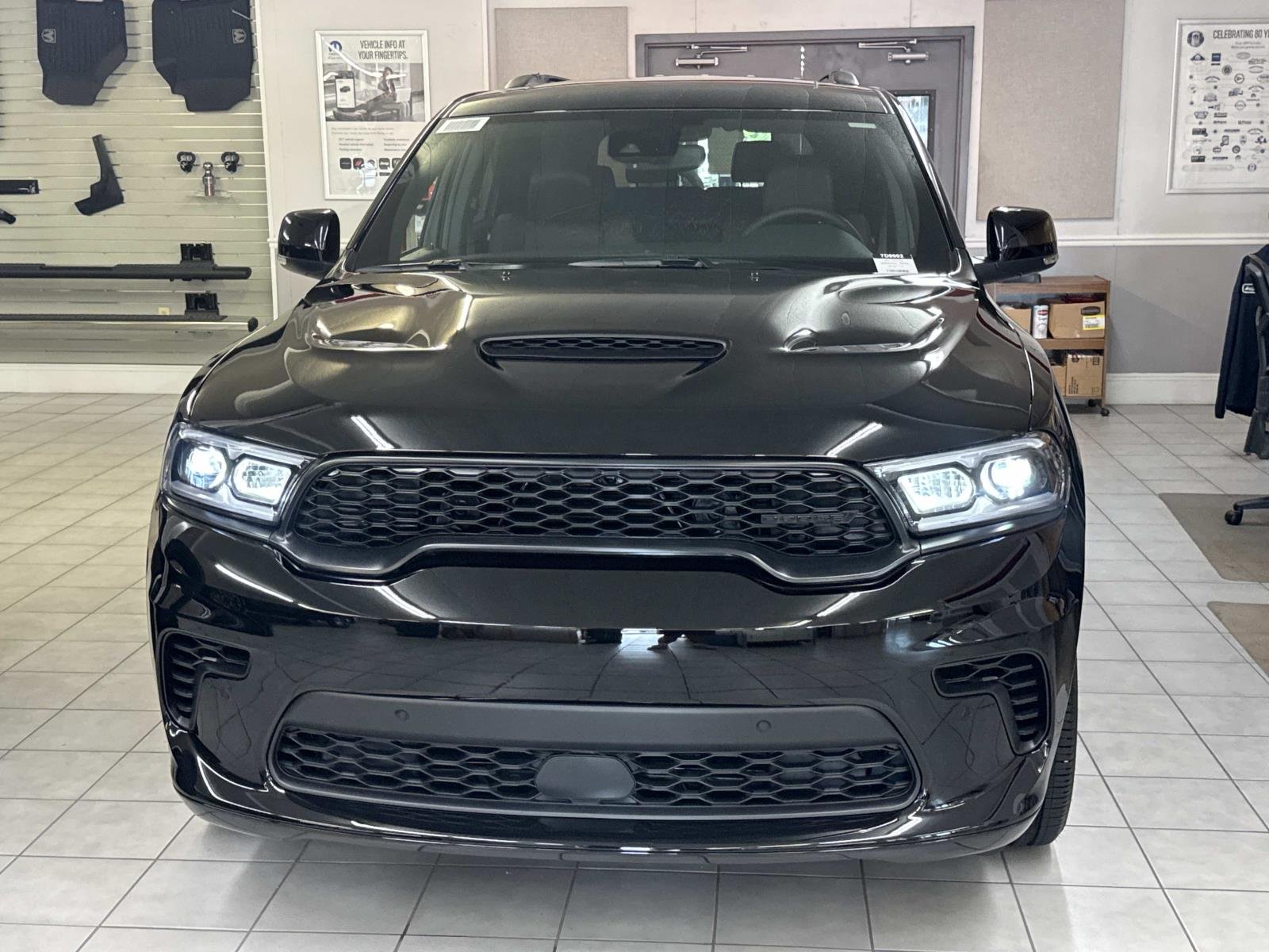New 2027 Pitch-Black Paint Dodge GT Plus HEMI image 2