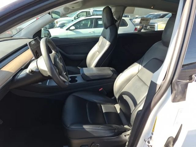 Used 2021 Pearl White Multi-Coat Tesla Long Range image 4