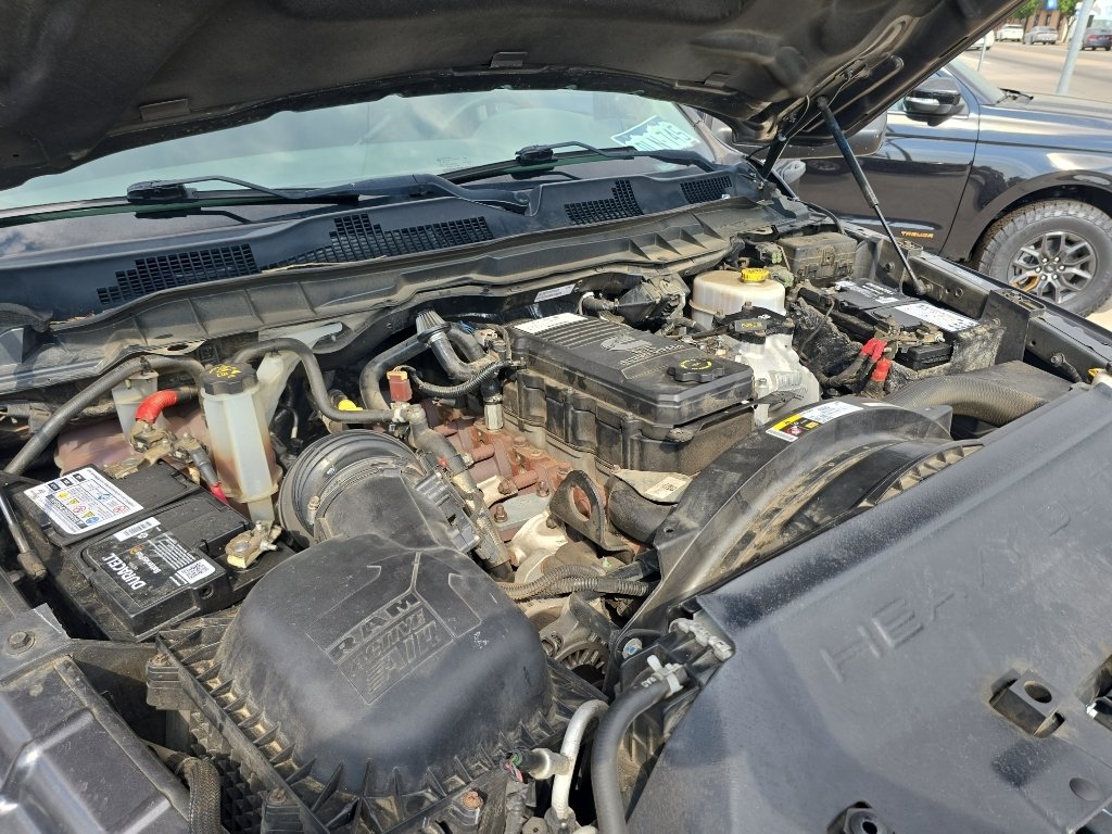 Used 2018 Grey Ram Tradesman image 39
