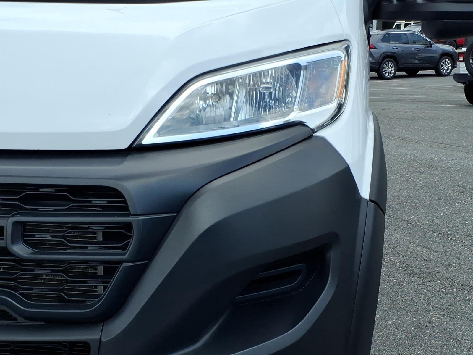 Used 2023 Bright White Clearcoat Ram  image 15