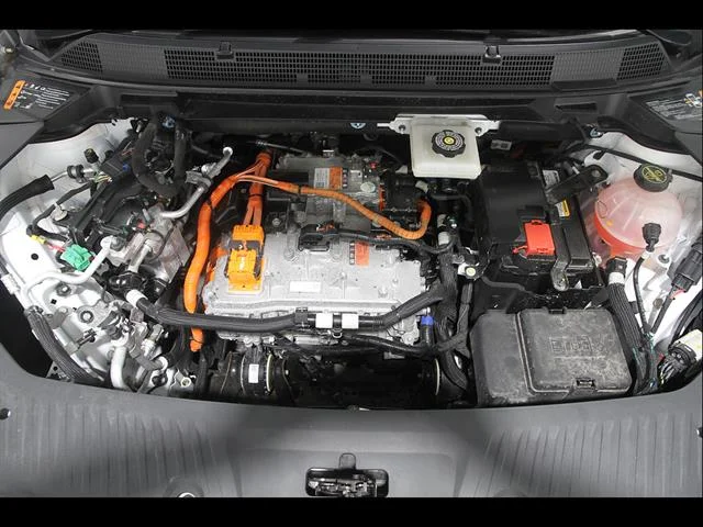 Certified Used 2024 Summit White Chevrolet 2LT image 22