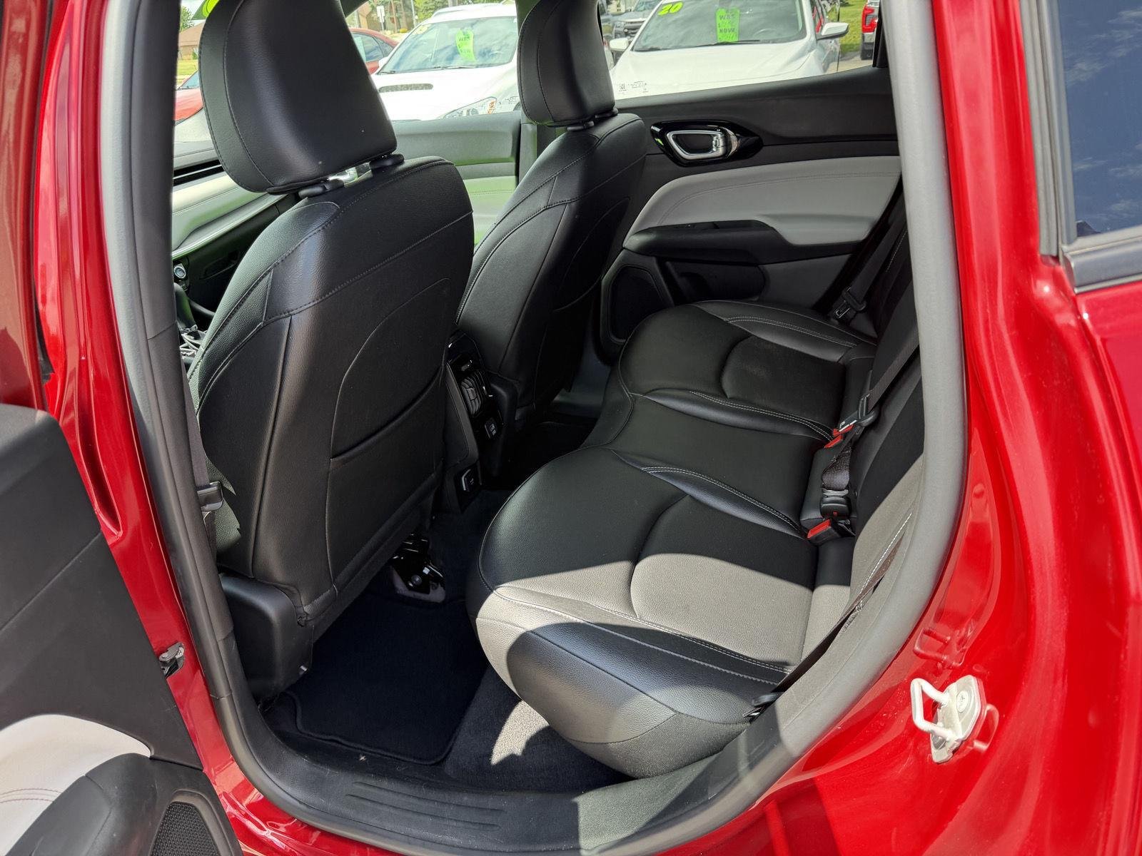 2025 Jeep Compass Limited - Photo 10