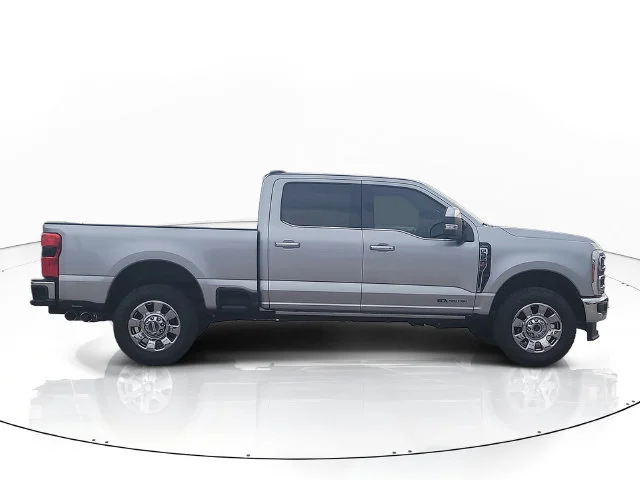 Used 2024 Silver Ford Lariat image 4