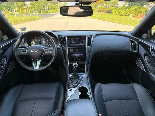 Used 2024 Black INFINITI SENSORY image 10