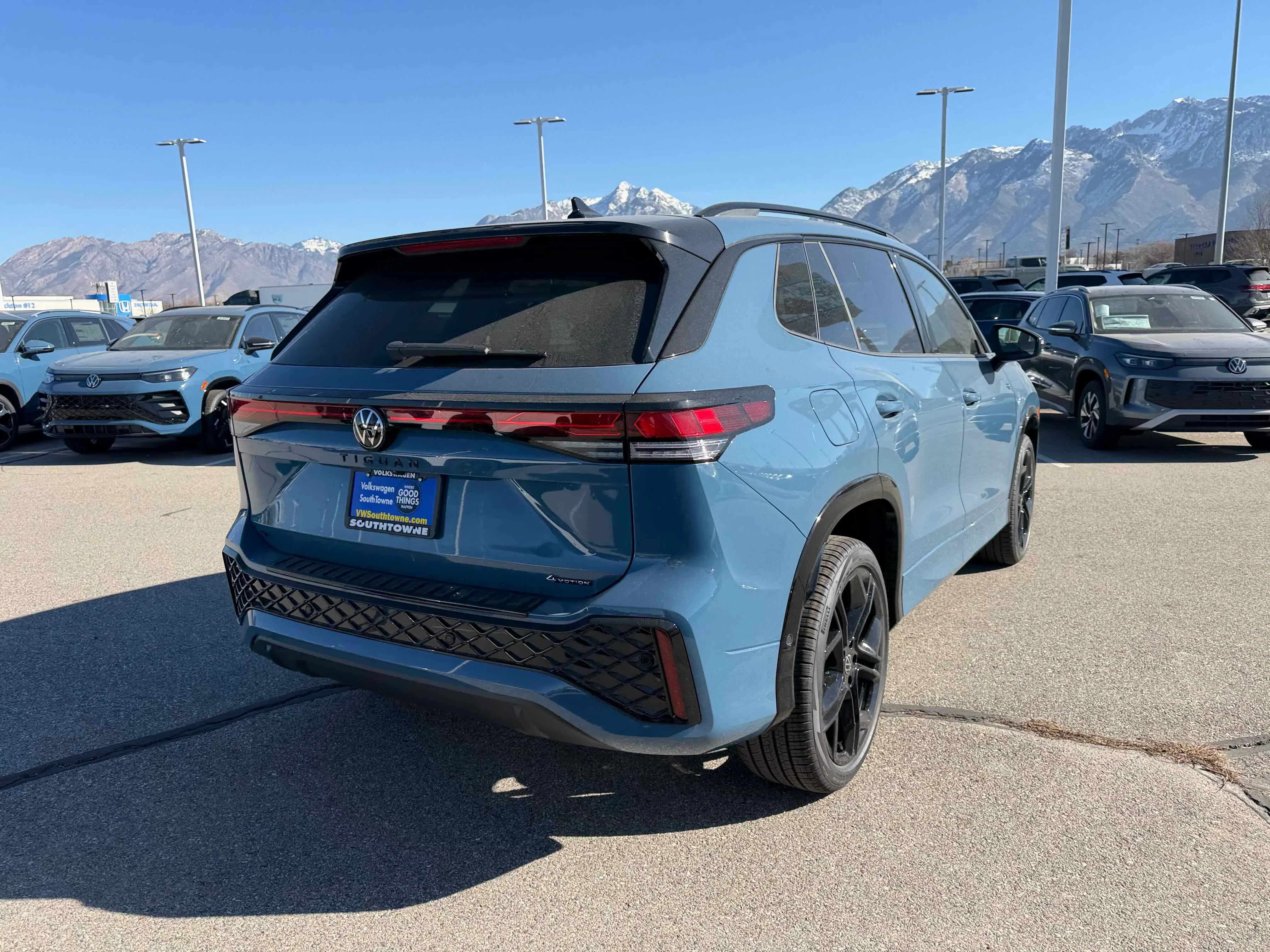 New 2026 Blue Volkswagen SE R-Line Black image 9