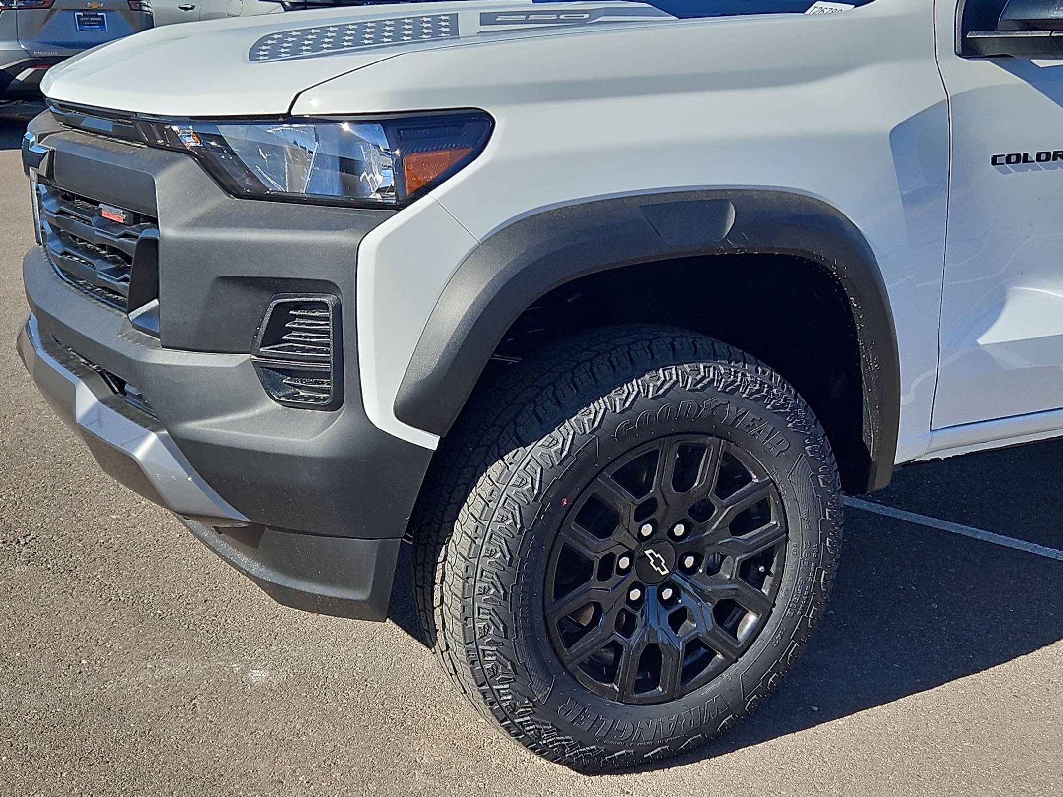 New 2026 Summit White Chevrolet Trail Boss image 15