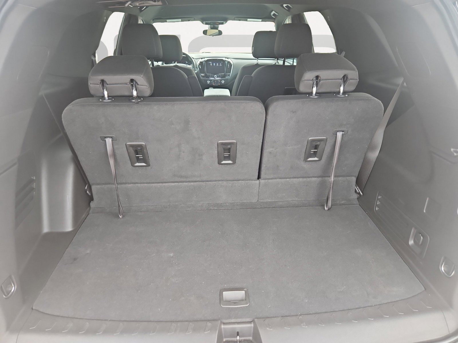 Used 2023 Summit White Chevrolet LT Cloth image 10