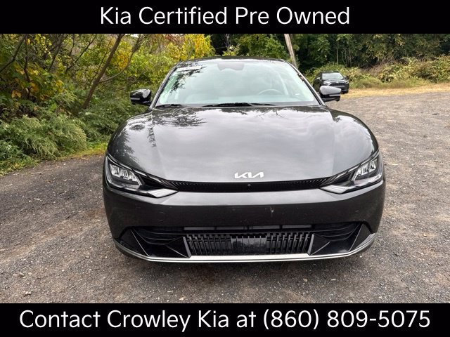Certified Used 2024 Gray Kia Wind image 3