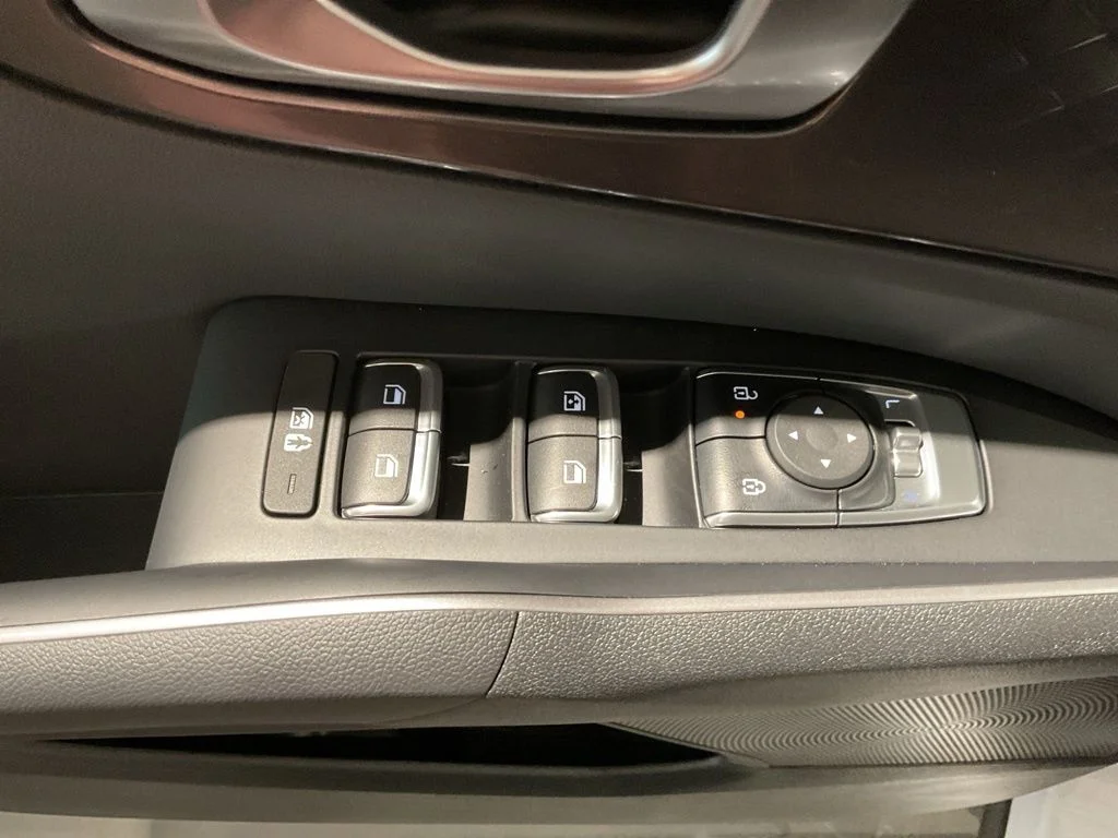 New 2026 White Kia LX image 10