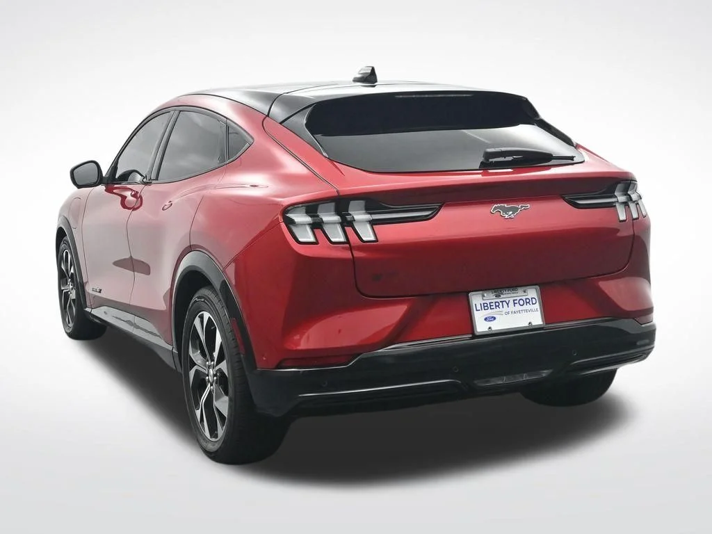 Used 2022 Red Metallic Ford Premium image 9