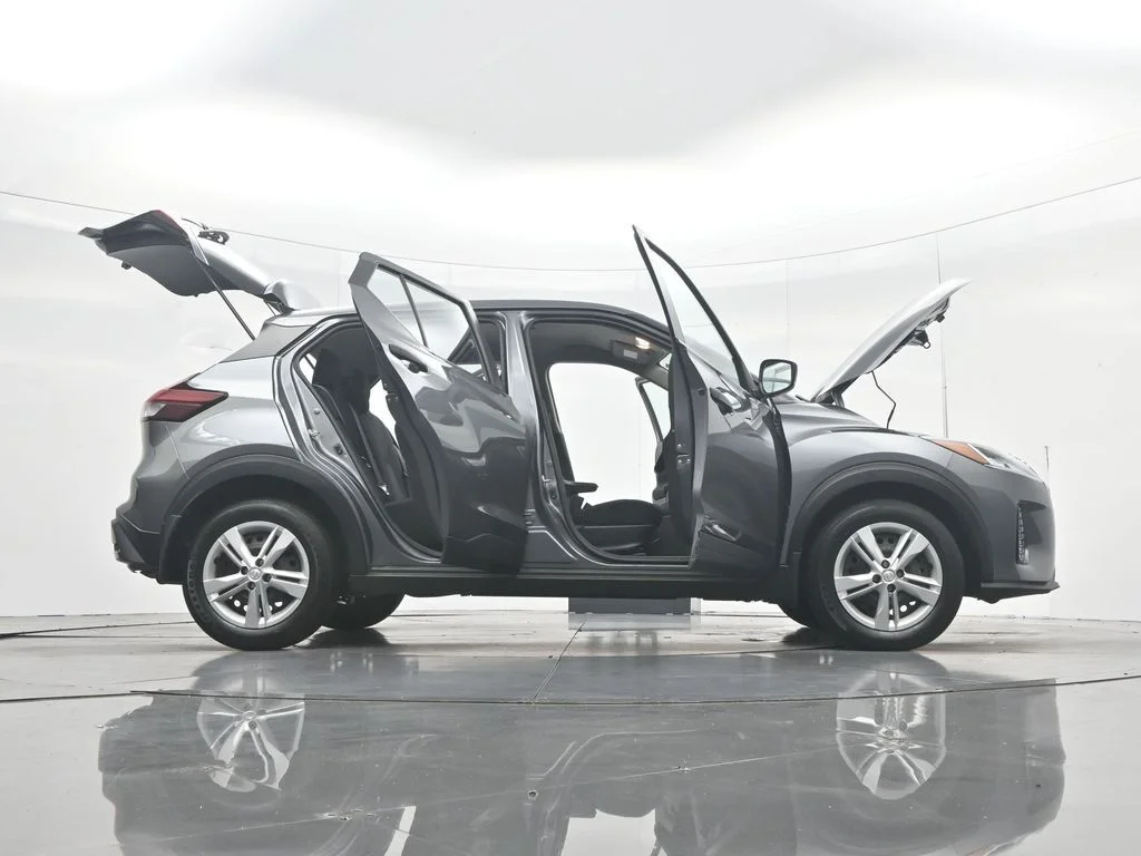 Certified Used 2025 Gun Metallic Nissan S image 56