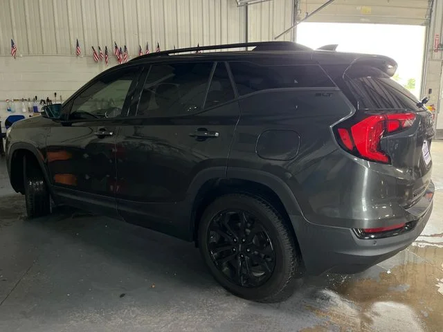 Used 2020 Gray GMC SLT image 3