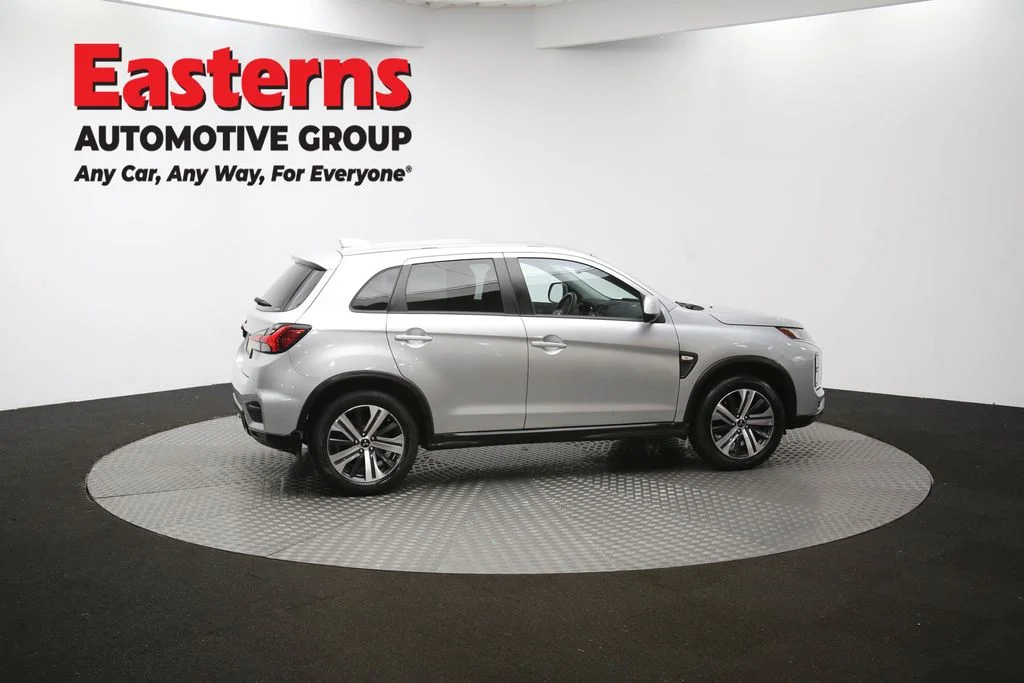 Used 2023 Silver Mitsubishi 2.0 ES image 41