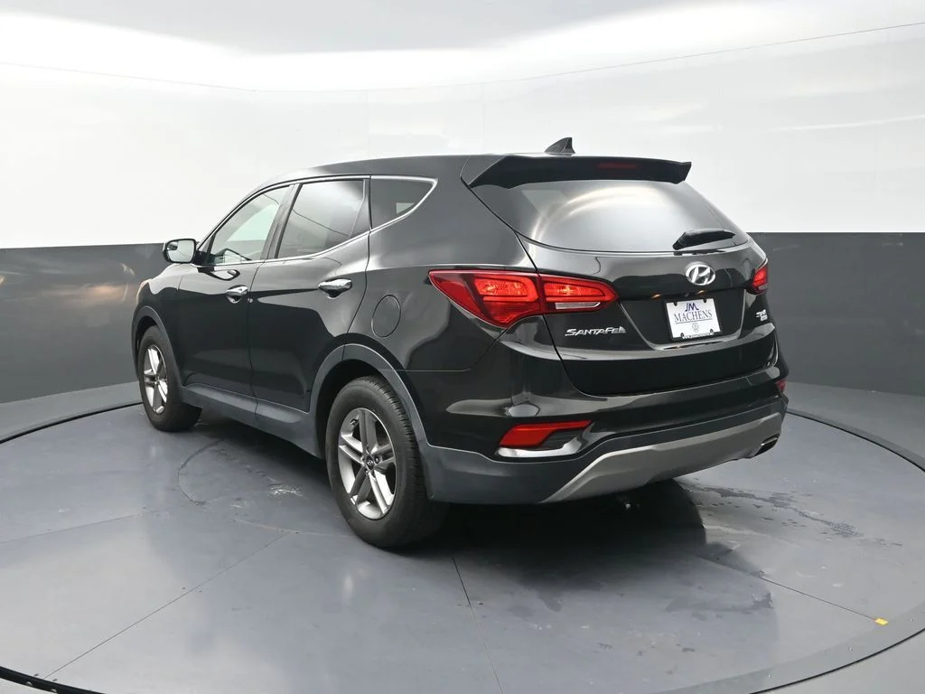 Used 2017 Black Hyundai 2.4 Base image 8