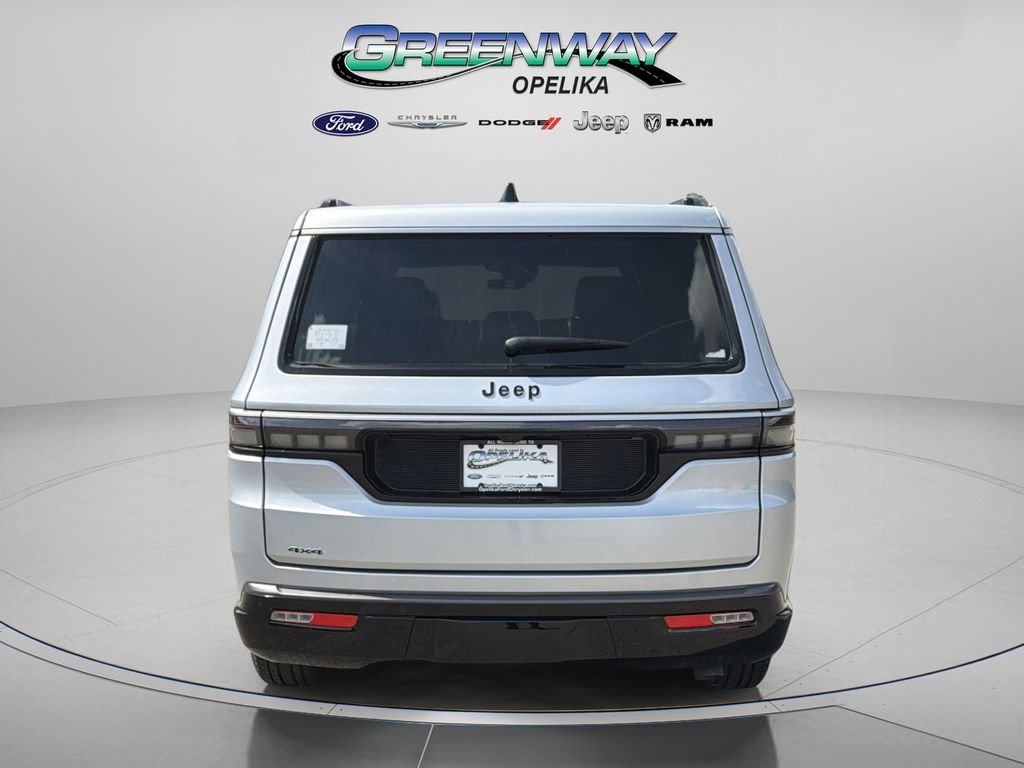 New 2026 Silver Jeep  image 6