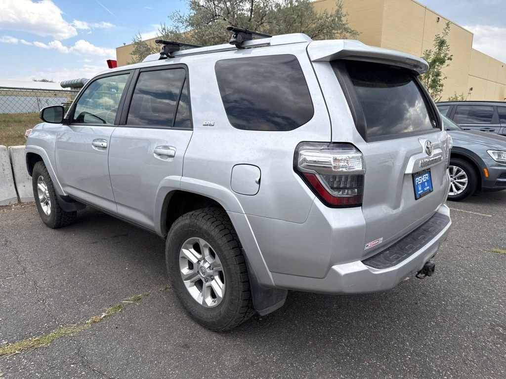 Used 2017 Classic Silver Metallic Toyota SR5 image 2