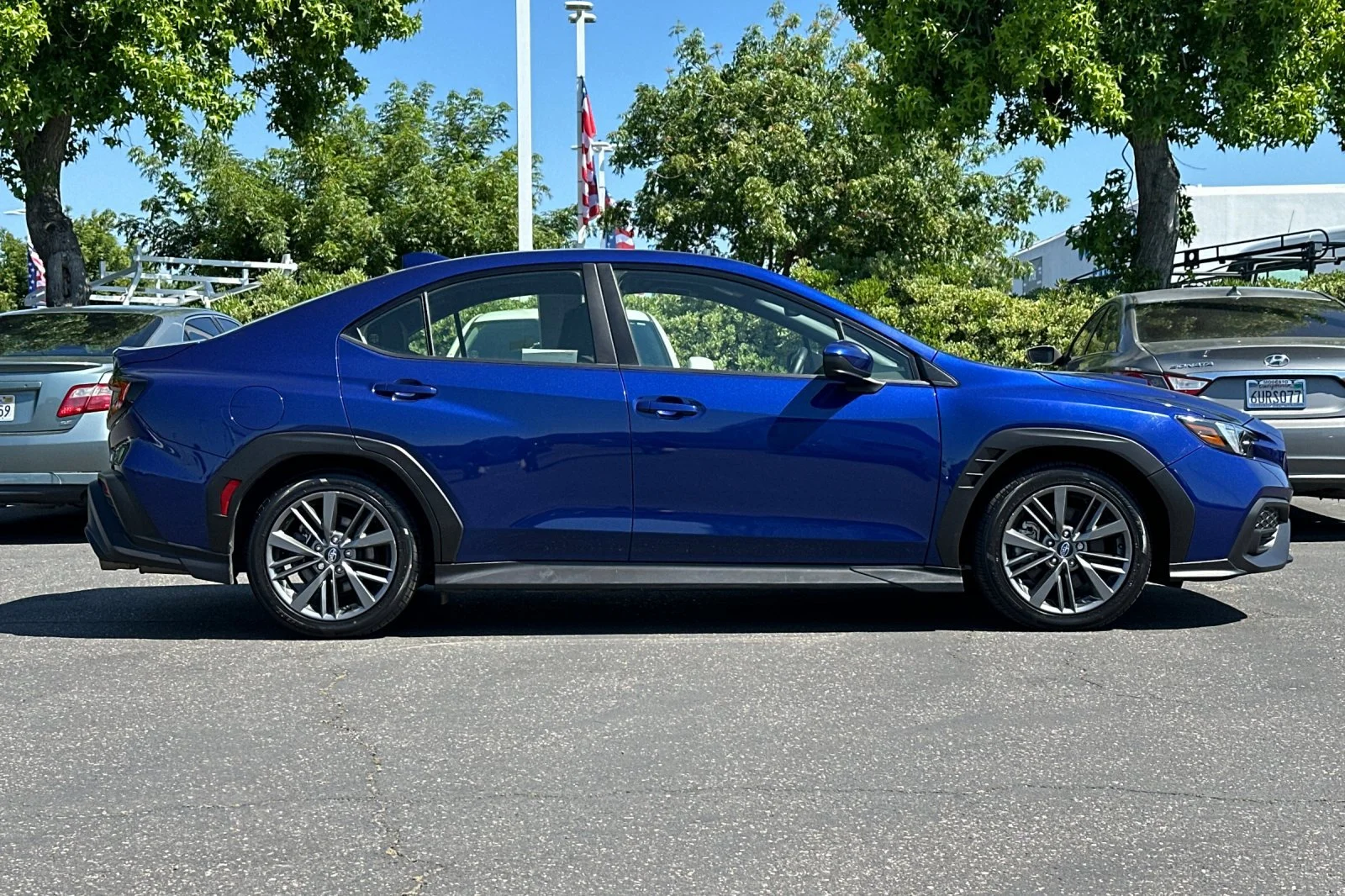 Used 2024 Sapphire Blue Pearl Subaru Base image 3