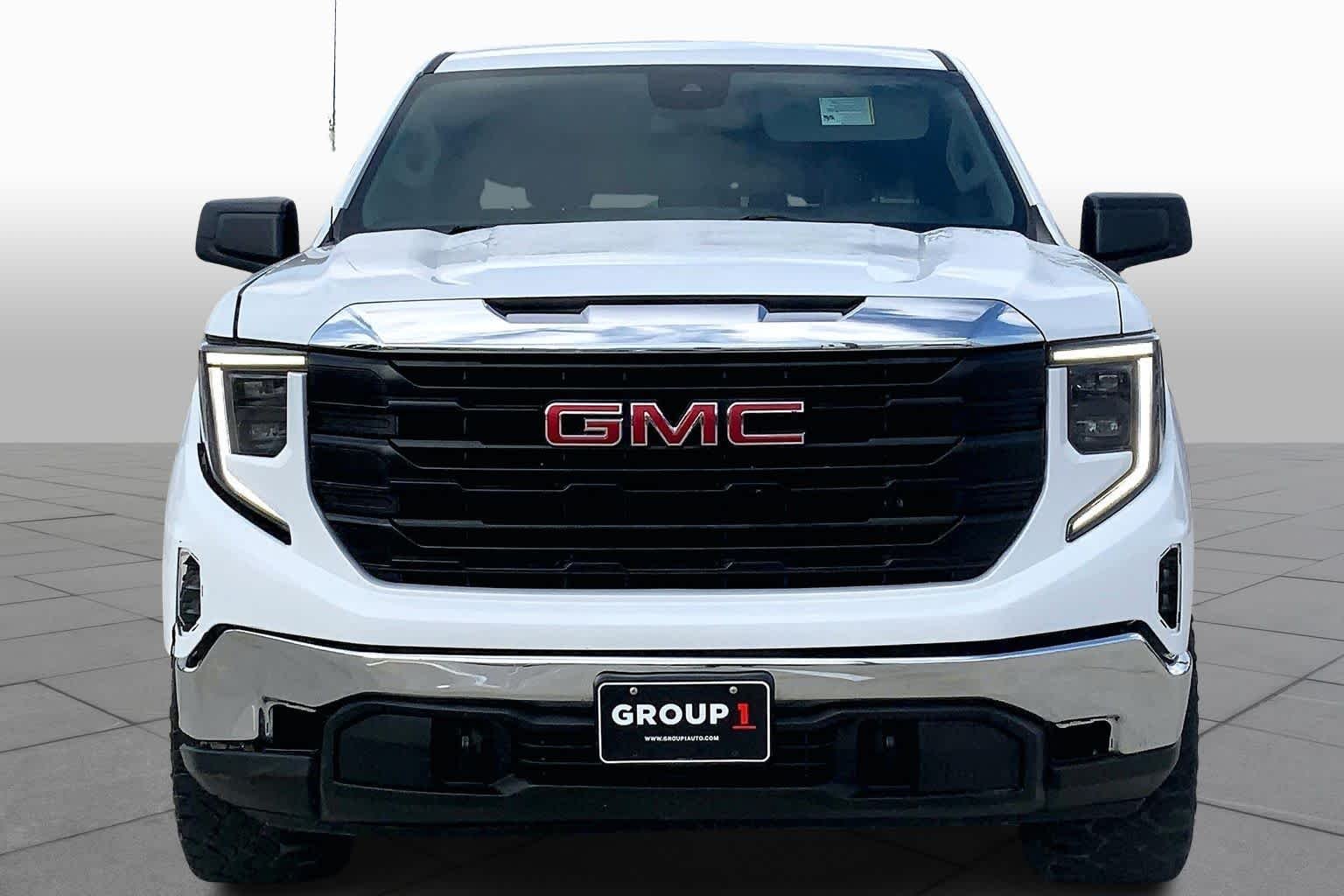 Used 2023 Summit White GMC Pro image 4