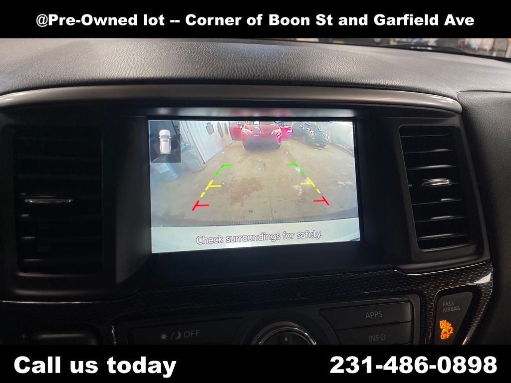 Used 2020 White Nissan SV image 23
