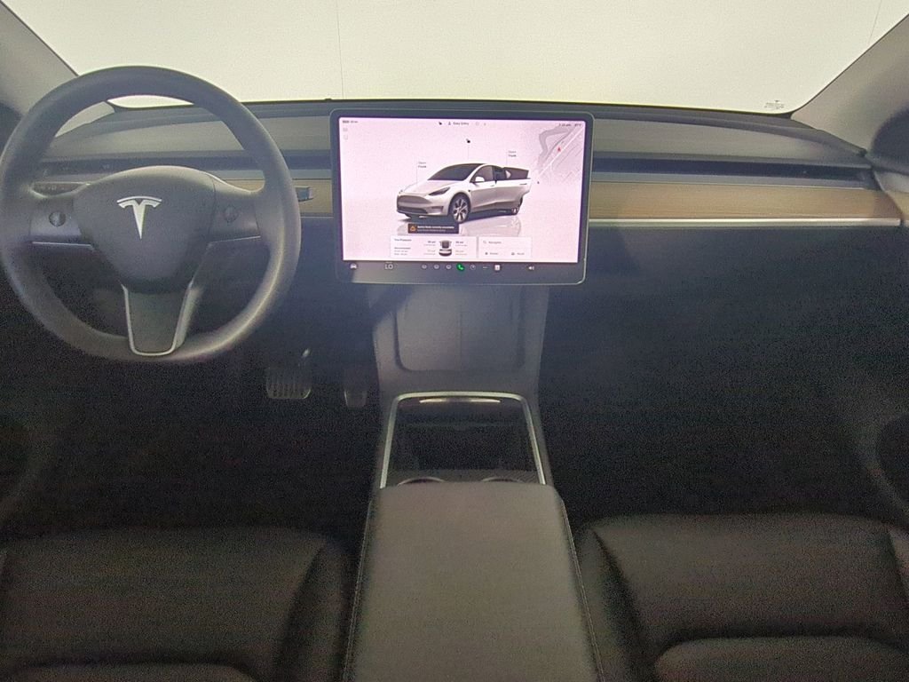 2023 Tesla Model Y Long Range - Photo 18