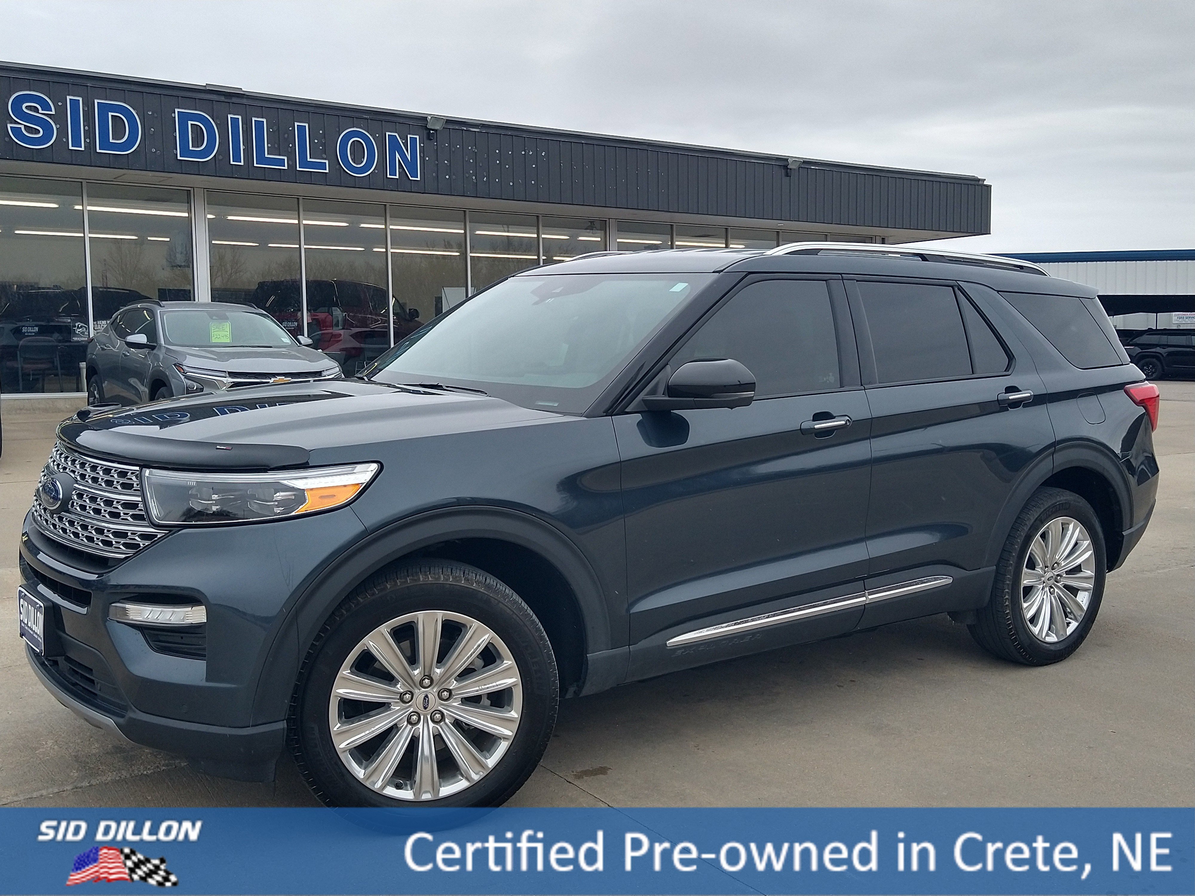 2022 Ford Explorer Limited 4WD's photo