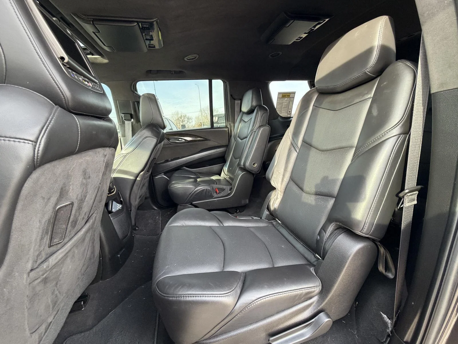 2017 Cadillac Escalade ESV Platinum - Photo 14