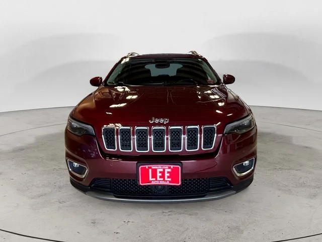 Used 2021 Red Jeep Limited image 9