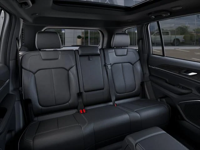 New 2026 Steel Blue Exterior Paint Jeep Limited Reserve image 41