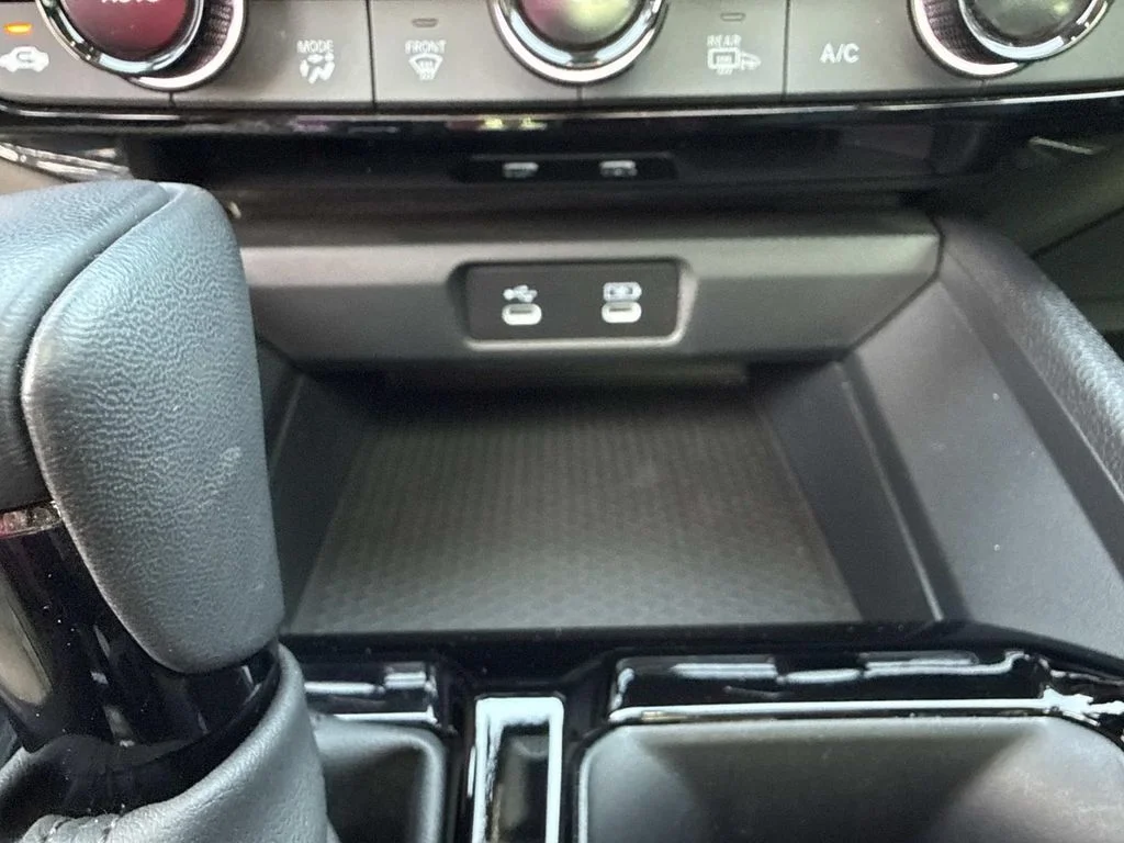 Used 2023 Gray Honda EX-L image 33