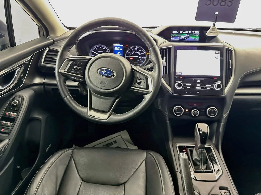 Used 2017 White Subaru 2.0i Limited image 28