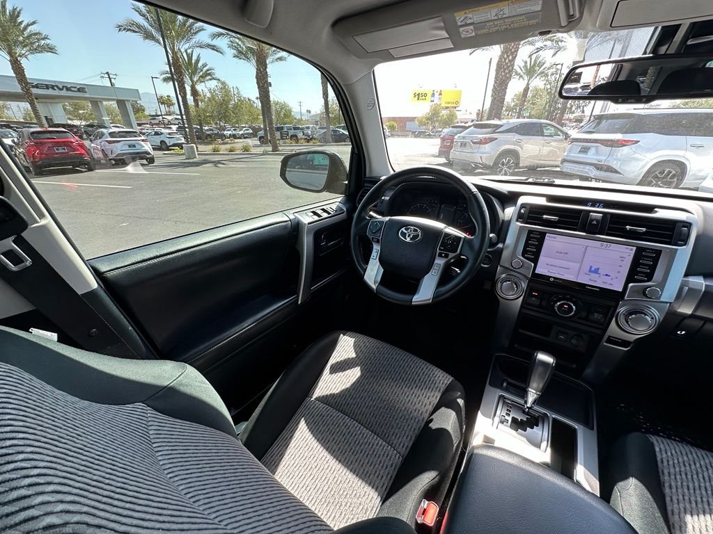 Used 2024  Toyota SR5 image 15