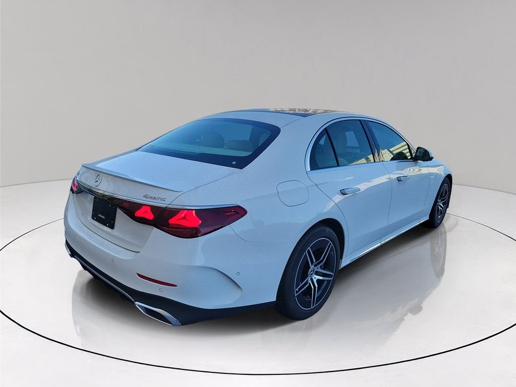 New 2026 Polar White Mercedes-Benz E 450 image 6