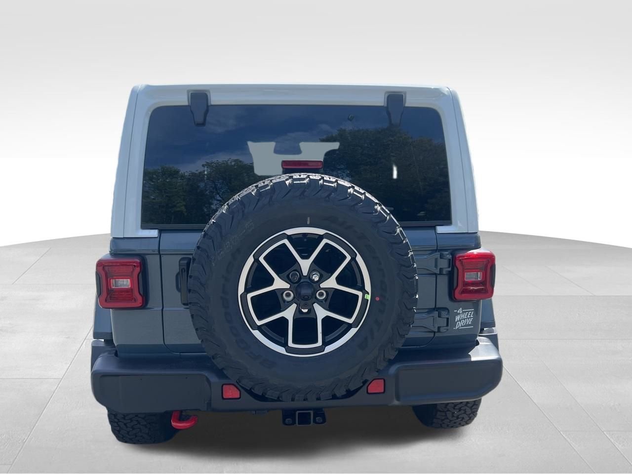 New 2026 Anvil Clear-Coat Exterior Paint Jeep Rubicon image 4
