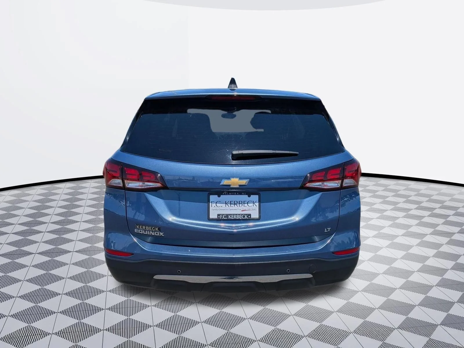 Used 2024 Lakeshore Blue Metallic Chevrolet LT image 6